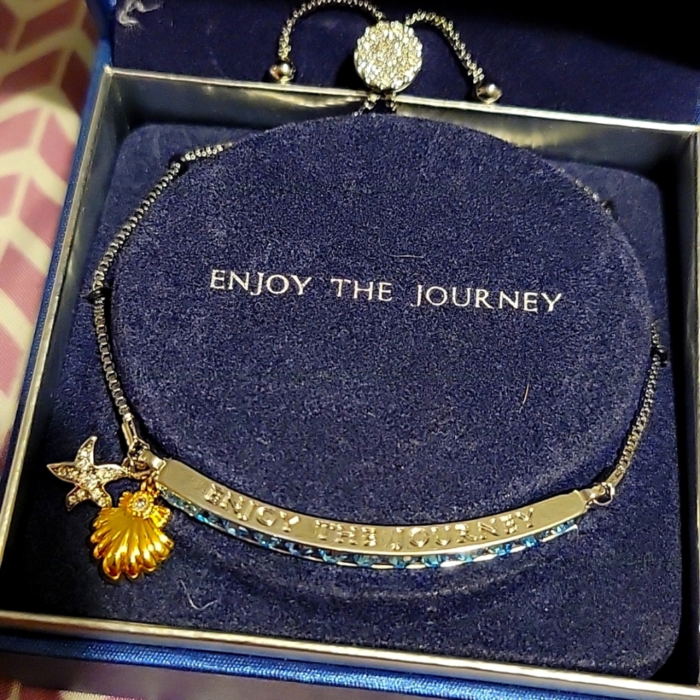 Ocean style bracelet